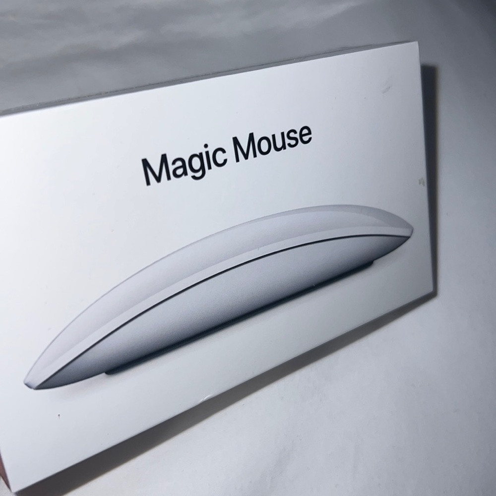 Apple Magic Mouse 2 MLA02LL/A